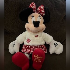 Minnie Mouse 2015 Christmas Disney Store Collectors Plush Brand New
